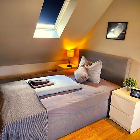 Stadt Apartments Solingen Bagian luar foto